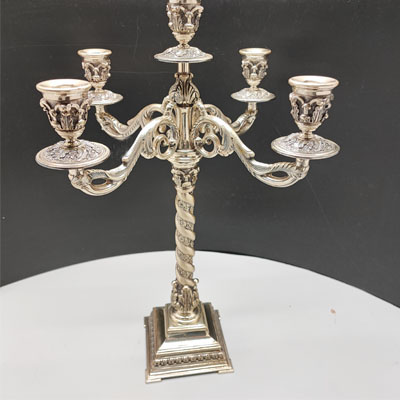 Cornici in argento: Candelabro a Colonna Stile Impero a cinque Fiamme 